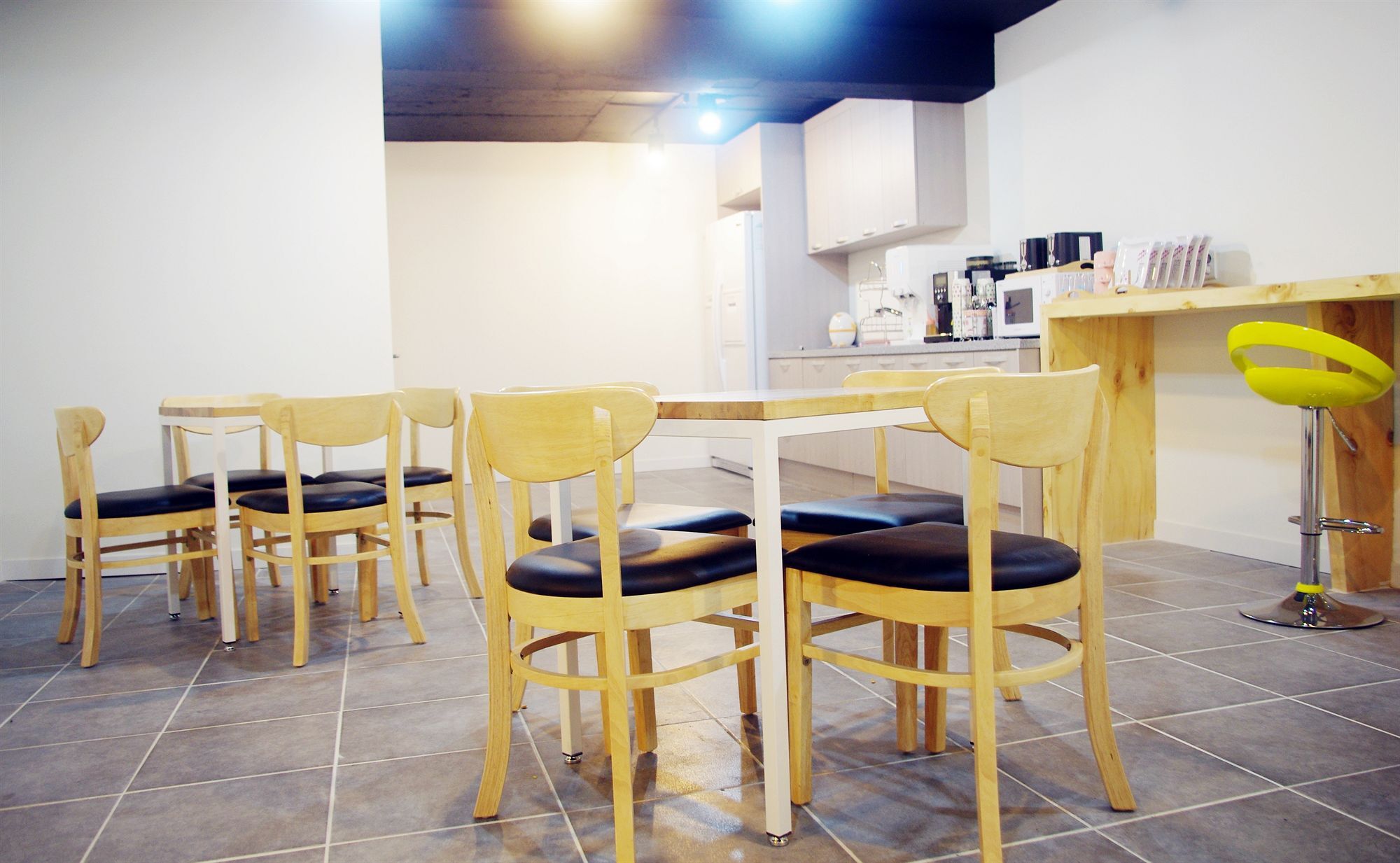 24 Guesthouse Yeosu Extérieur photo
