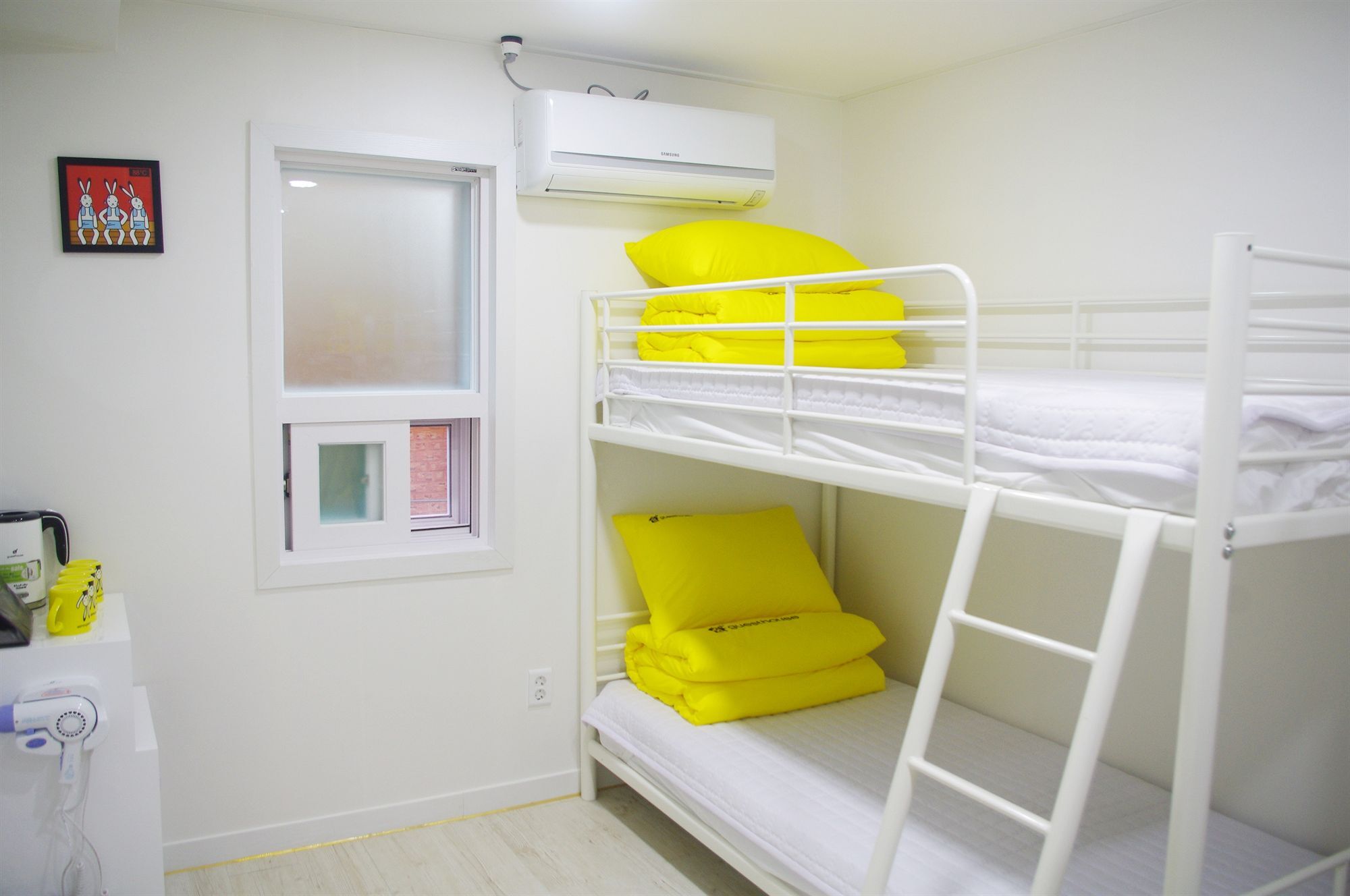 24 Guesthouse Yeosu Extérieur photo